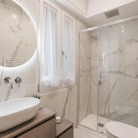 The Rent - Modern One-bedroom In The Cipro Area 아파트 *
