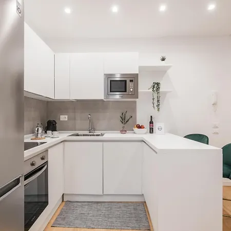 The Rent - Modern One-bedroom In The Cipro Area 아파트 로마